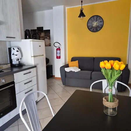 Apartament Factory 219 Guidonia